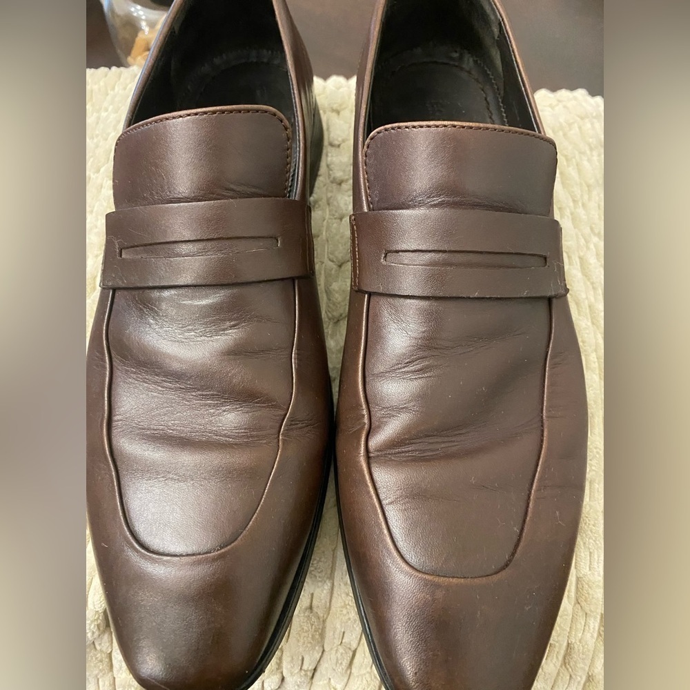 Hugo Boss Penny Loafers Men's 8 Dark Brown Leather Dress, runs large